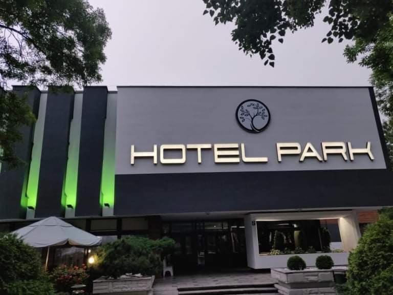 Hotel Park Opoczno Dış mekan fotoğraf