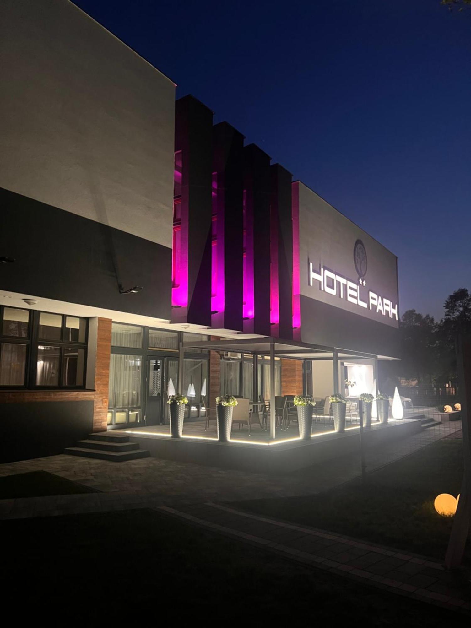 Hotel Park Opoczno Dış mekan fotoğraf