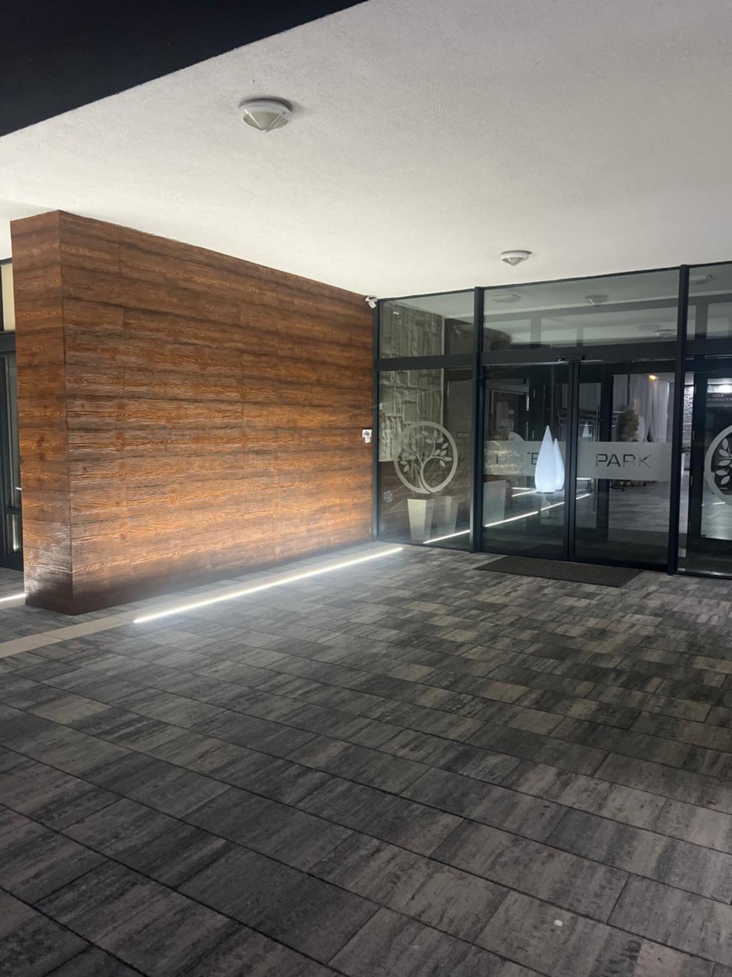 Hotel Park Opoczno Dış mekan fotoğraf